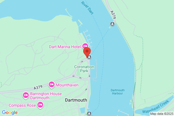 Res Nova Dartmouth Floating Inn