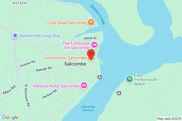 Salcombe Dinghy Sailing
