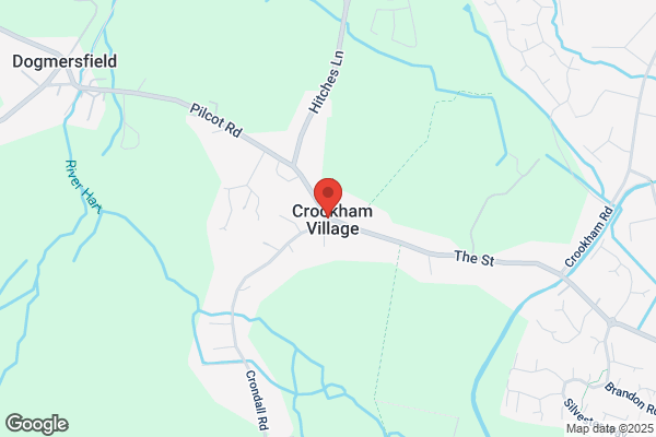 Crookham Village Stores