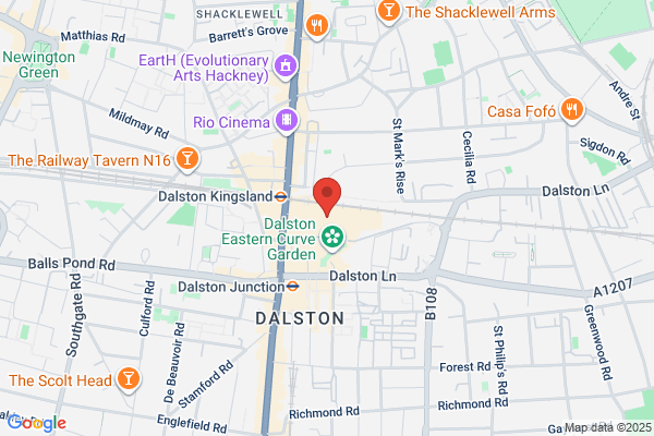 Specsavers Opticians London - Dalston Cross