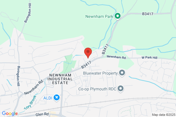 Newnham Park Garage