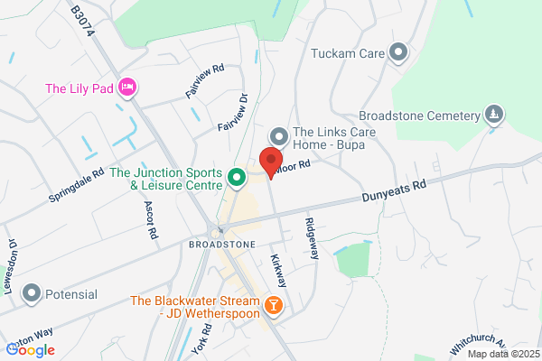 Broadstone Conservative Club