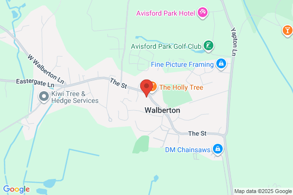 The Hollytree Inn
