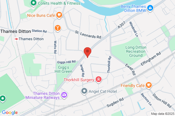 Guy Salmon Land Rover, Thames Ditton