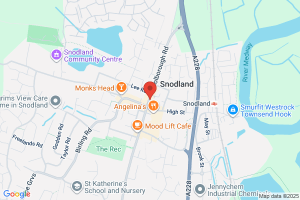 The Village Optician (Snodland)